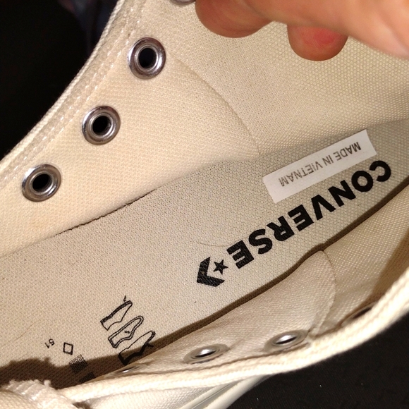 Chuck's in Bloom Converse Hightop Platform Sneakers - Picture 7 of 11